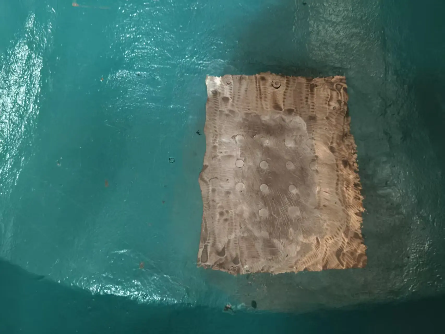 Zhixin Refractory Material Comparison Application of Titanium Carbide-based Metal Ceramic Rods on Crusher Wear Parts